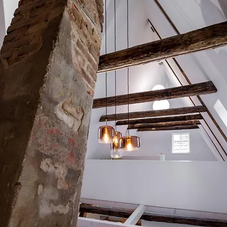 Johannis - Schrangen-suites-1389