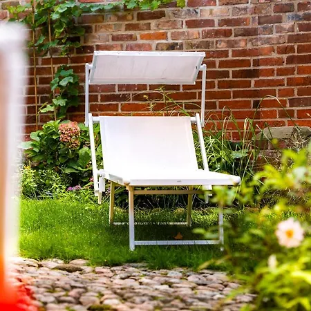Johannis - Schrangen-suites-1389 Luneburg
