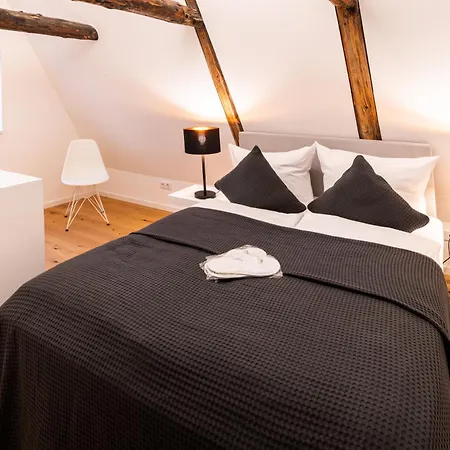 Johannis - Schrangen-suites-1389 Apartment