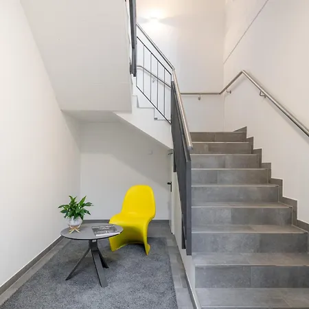 Johannis - Schrangen-suites-1389 Apartment *